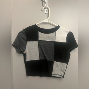 Cropped pattern Tshirt